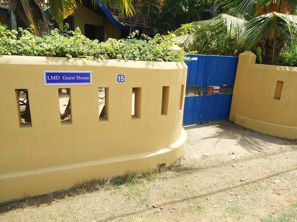 15Lmd Villa In Front Of The Lagoon Batticaloa Exteriör bild