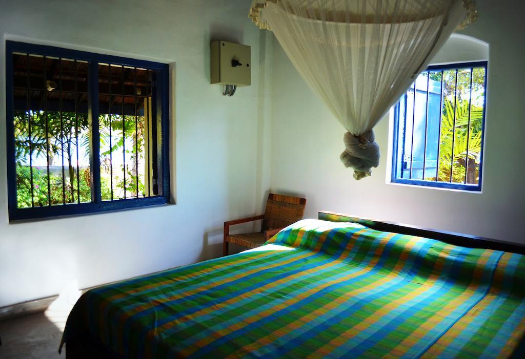 15Lmd Villa In Front Of The Lagoon Batticaloa Rum bild